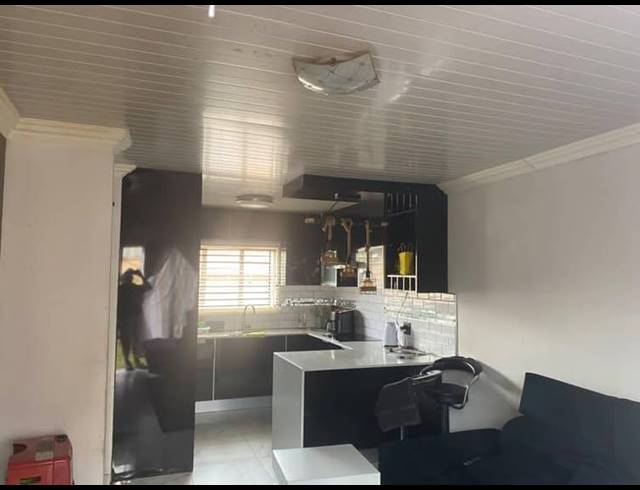 2 BEDROOM CLUSTER FOR SALE IN WITPOORTJIE